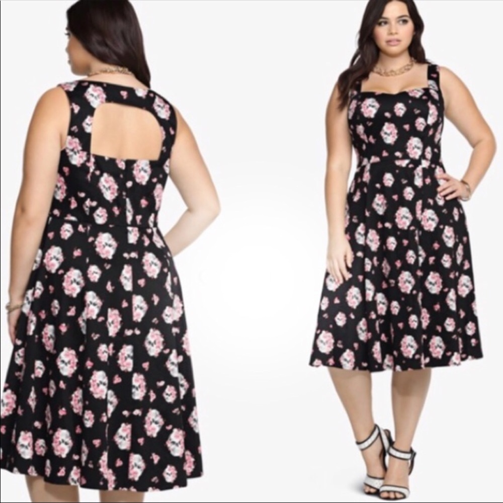 Torrid Floral Skull Swing Dress Sz. 18